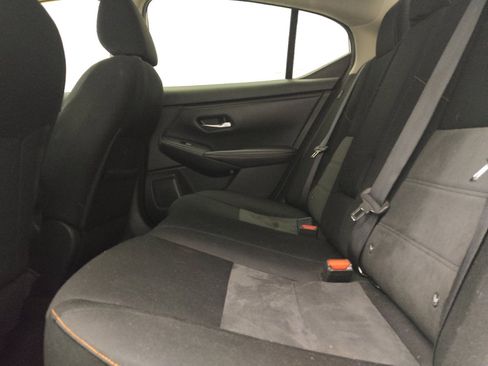 Used 2021 Nissan Sentra SR FWD image 18