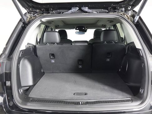 Used 2022 Jeep Grand Cherokee Limited image 20