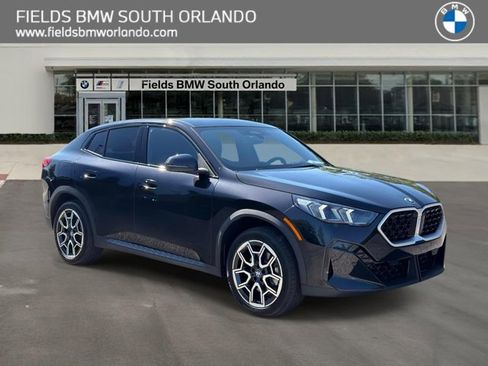 Used 2025 BMW X2 xDrive28i AWD/4WD image 1