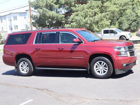 Used 2017 Chevrolet Suburban LT AWD/4WD image 2