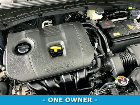 Used 2025 Kia Soul LX w/ LX Technology Package FWD image 28