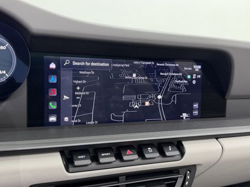 Certified 2022 Porsche 911 Targa 4S image 38