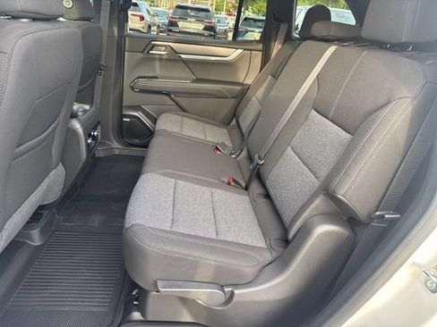 New 2026 GMC Acadia Elevation w/ LPO, Floor Liner Package AWD/4WD image 22
