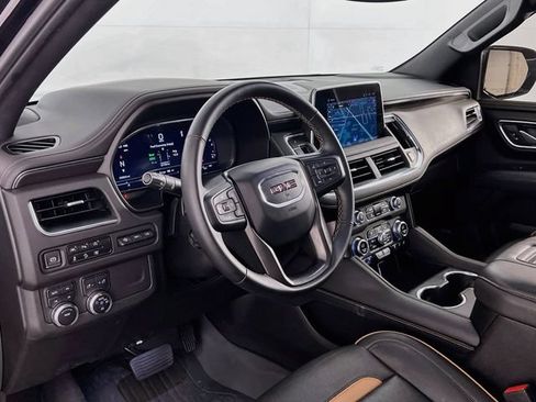 Used 2023 GMC Yukon AT4 w/ AT4 Premium Package AWD/4WD image 40