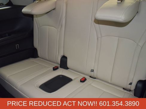 Used 2025 INFINITI QX60 Pure FWD image 17