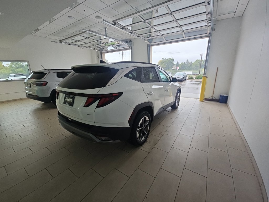 Certified 2026 Hyundai Tucson SEL AWD/4WD image 5