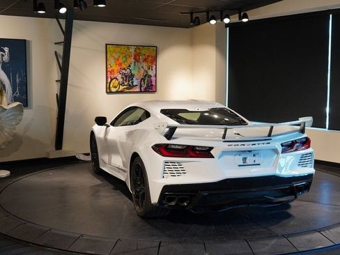 Used 2023 Chevrolet Corvette Stingray Premium Cpe w/ Z51 Performance Package RWD image 8