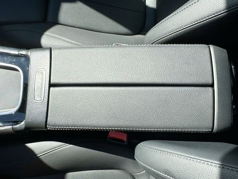 Used 2024 Mercedes-Benz EQB 250+ image 24