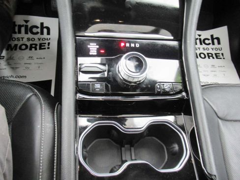 Used 2023 Jeep Grand Cherokee 4WD 4xe w/ Luxury Tech Group II image 27