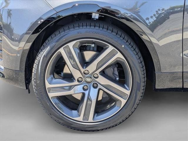 New 2026 Land Rover Discovery Limited Edition AWD/4WD image 10