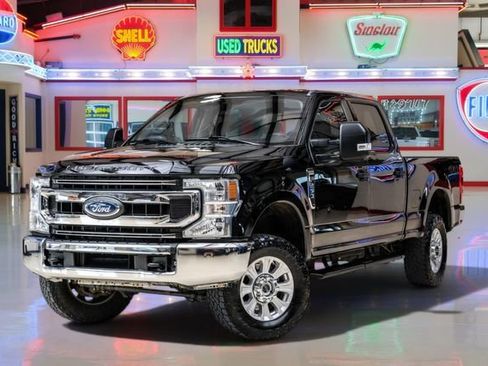 Used 2021 Ford F250 XLT w/ Snow Plow Prep Package AWD/4WD image 2
