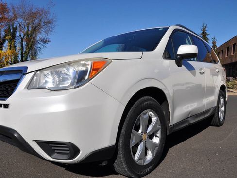 Used 2015 Subaru Forester 2.5i Premium w/ Popular Package #2 image 2