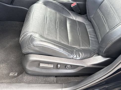 Used 2021 Honda CR-V EX-L image 13