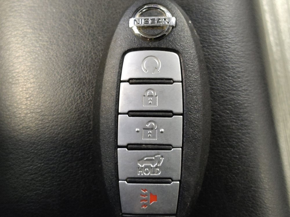 Used 2018 Nissan Murano Platinum w/ Cargo Package FWD image 32