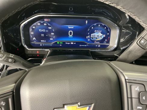 Used 2025 Chevrolet Silverado 2500 LT w/ All Star Edition image 35