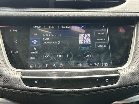 Used 2024 Cadillac XT5 Sportv w/ Technology Package AWD/4WD image 27