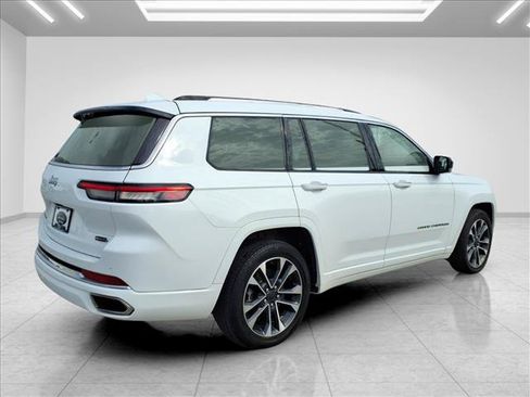 Used 2021 Jeep Grand Cherokee L Overland w/ Advanced Protech Group III AWD/4WD image 11