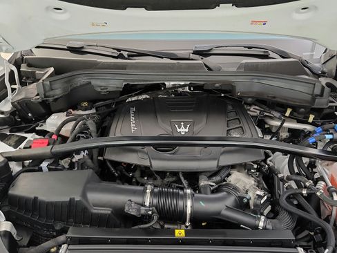 Used 2023 Maserati Grecale GT AWD/4WD image 36
