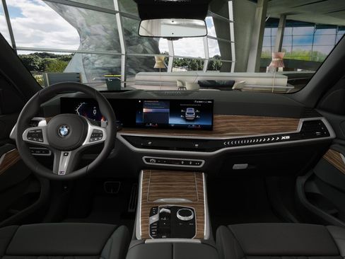 New 2025 BMW X5 xDrive40i w/ M Sport Package image 12