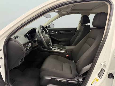 Used 2022 Honda Civic EX image 11
