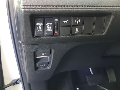 Certified 2023 Honda Odyssey Sport image 37