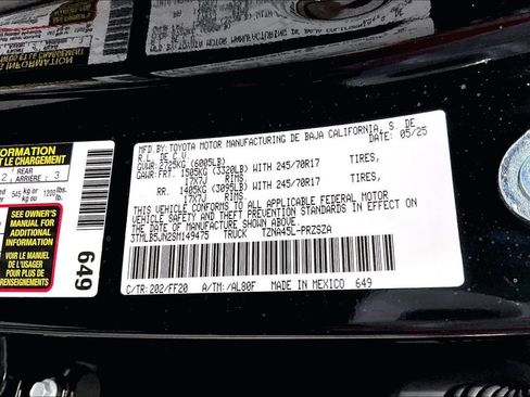 Used 2025 Toyota Tacoma SR5 image 17