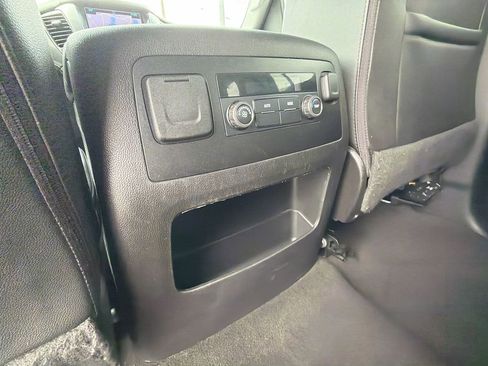 Used 2016 Chevrolet Tahoe LT RWD image 26