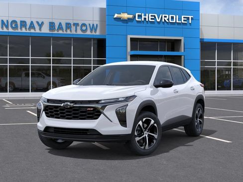 New 2026 Chevrolet Trax RS w/ Driver Confidence Package FWD image 8