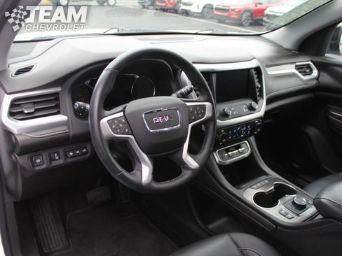 Certified 2023 GMC Acadia SLT w/ Elevation Edition image 12