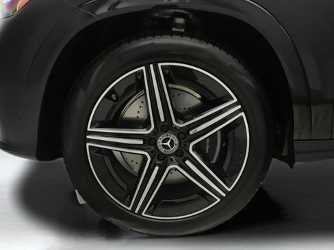 New 2026 Mercedes-Benz GLE 450 4MATIC image 11