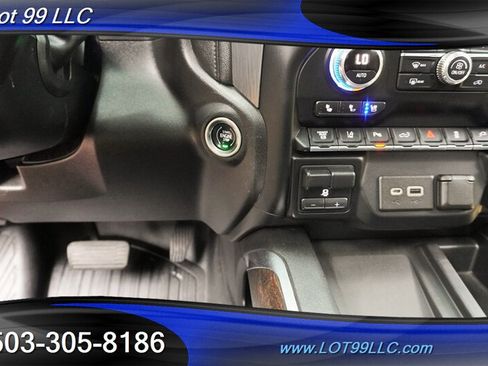 Used 2020 GMC Sierra 3500 Denali w/ Denali Ultimate Package AWD/4WD image 26