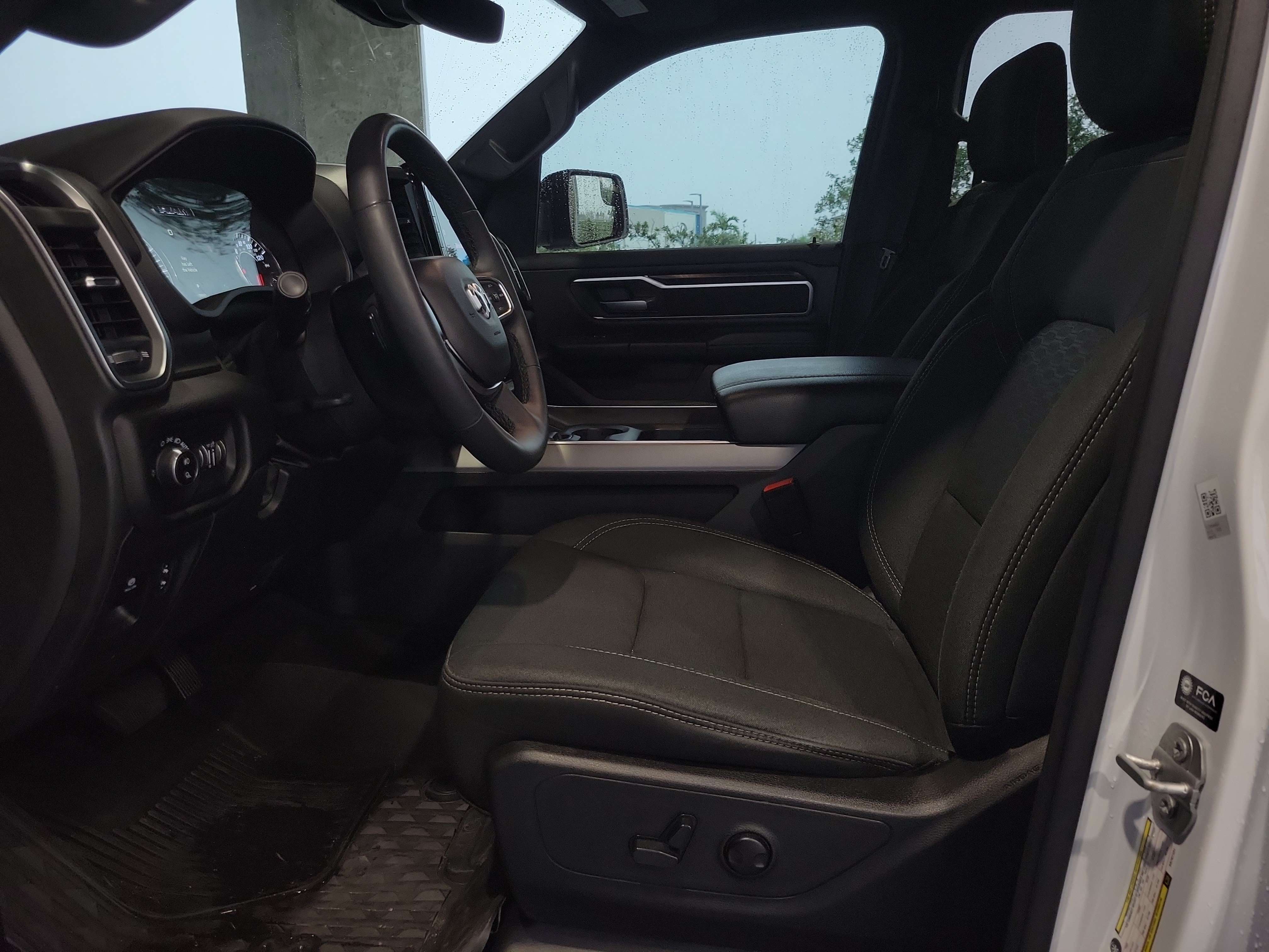 Used 2025 RAM 1500 Big Horn RWD image 18