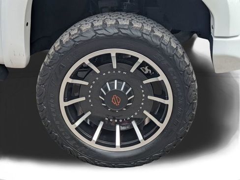 Used 2022 GMC Sierra 1500 SLT w/ SLT Premium Plus Package image 11