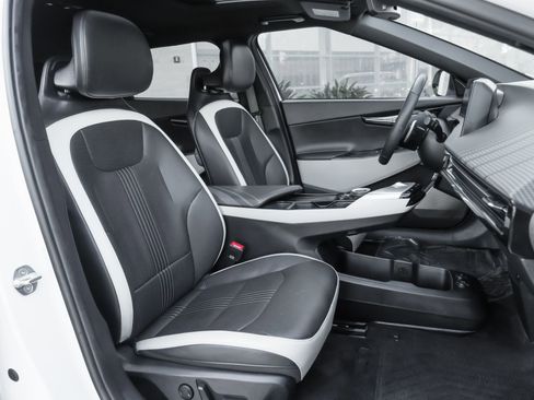 Used 2023 Kia EV6 GT-Line image 40