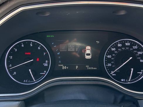 Used 2019 Toyota Avalon Limited w/ Advanced Safety Package FWD image 11