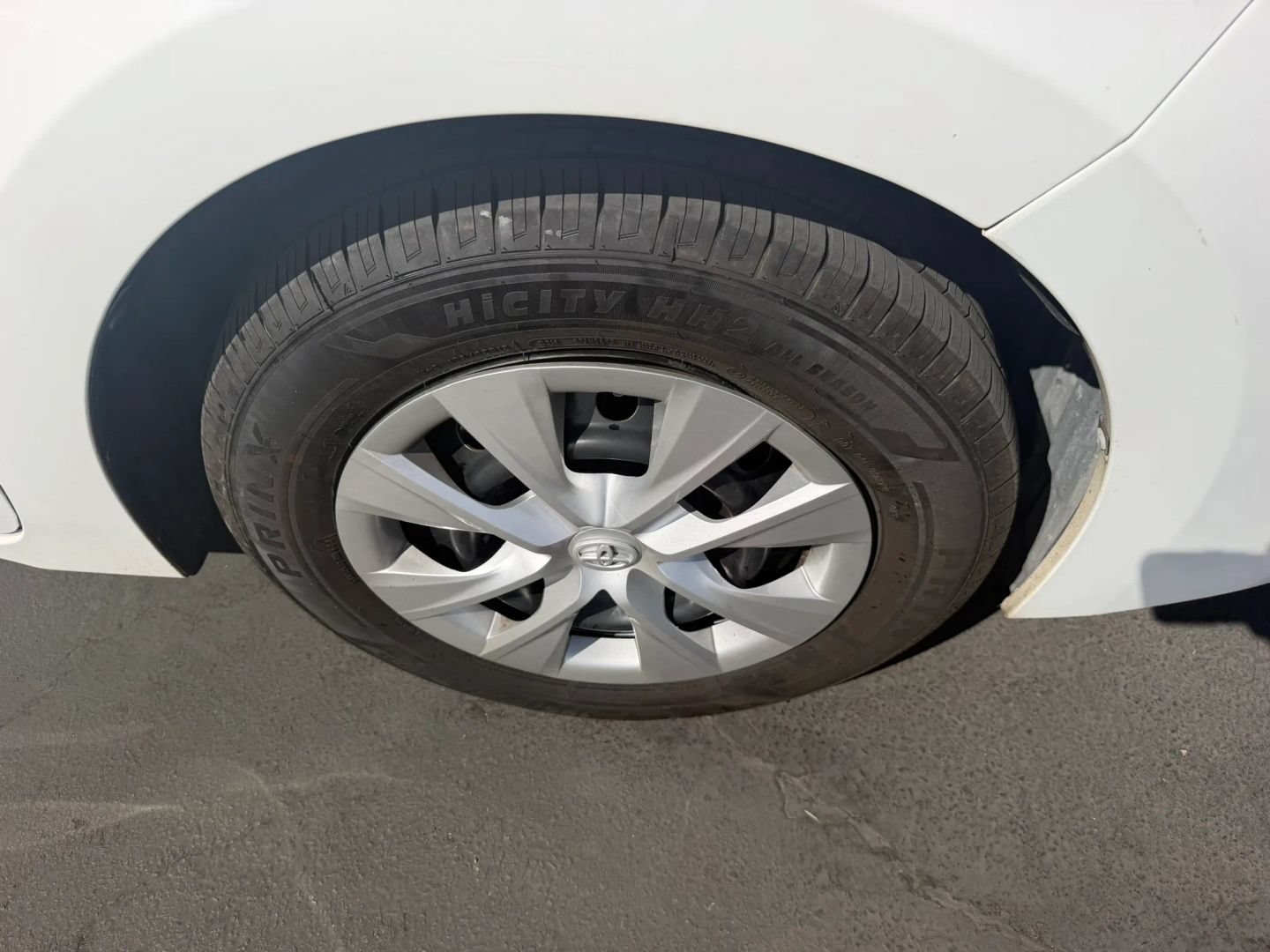 Used 2018 Toyota Corolla L w/ Protection Package FWD image 30