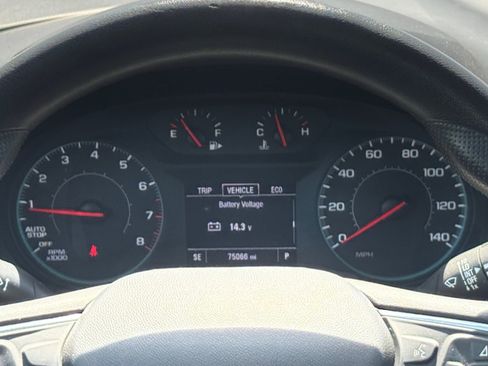 Used 2022 Chevrolet Malibu LT image 14