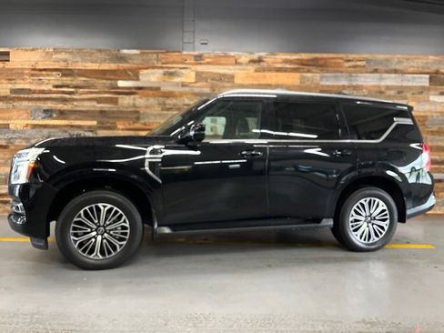 Used 2025 Nissan Armada Platinum w/ Convenience Package AWD/4WD image 10