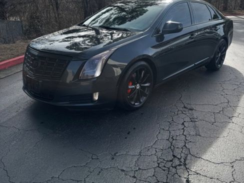 Used 2014 Cadillac XTS Luxury w/ Driver Awareness Package image 1