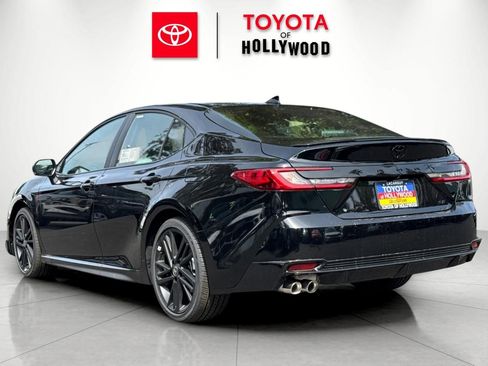 New 2026 Toyota Camry Hybrid image 6