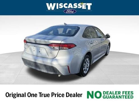 Used 2024 Toyota Corolla LE image 23