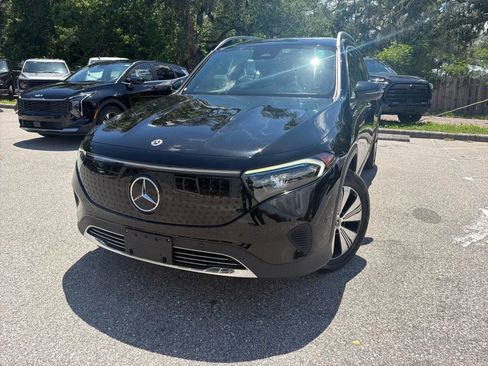 Used 2024 Mercedes-Benz EQB 250+ image 3
