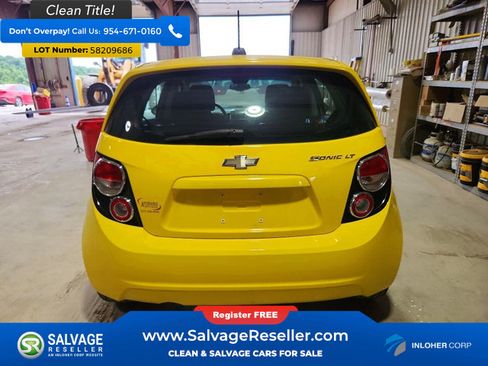 Used 2015 Chevrolet Sonic LT w/ LT Promotional Package FWD image 8