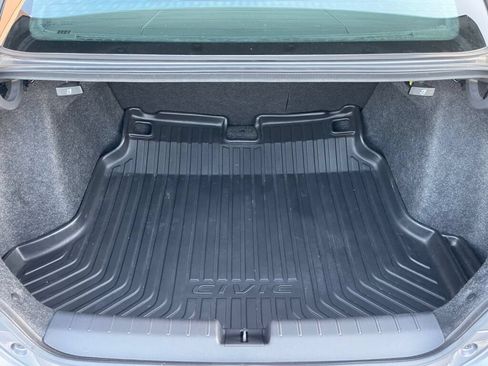 Used 2019 Honda Civic EX image 23