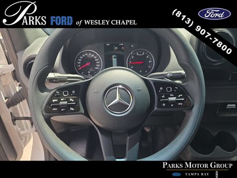 Used 2023 Mercedes-Benz Sprinter 2500 image 26