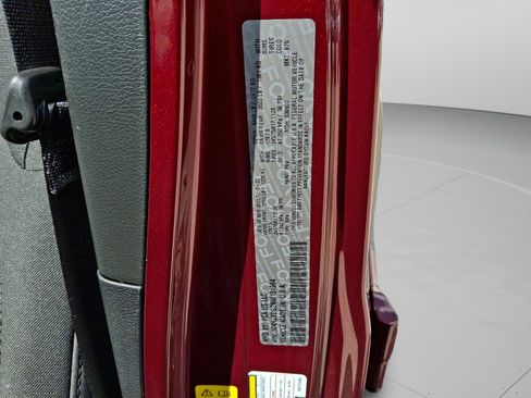 Certified 2022 Jeep Wrangler Unlimited Sport w/ Sun And Sound Package image 29