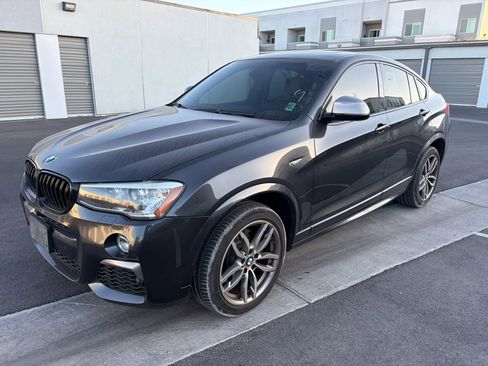 Used 2017 BMW X4 M40i image 2