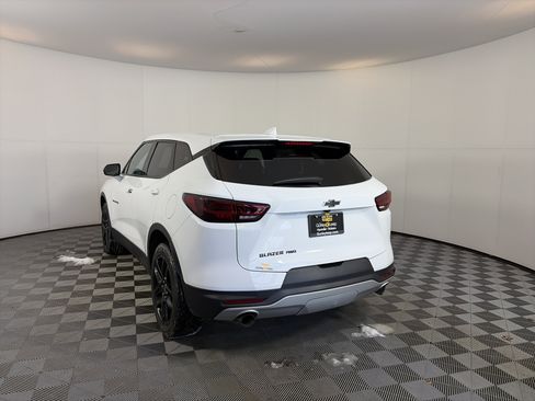 Used 2023 Chevrolet Blazer LT image 8