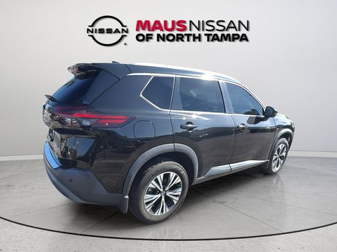 Used 2021 Nissan Rogue SV w/ Premium Package FWD image 13