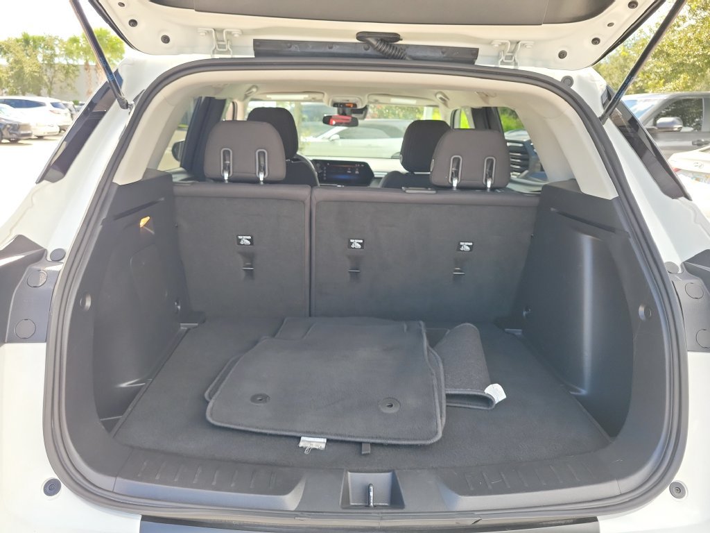 Used 2024 Chevrolet TrailBlazer LT FWD image 29